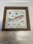 Wanduhr mit Fliegenmuster